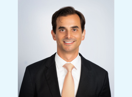 Portrait of Zack Pekelis, Pacifica Law Group Litigation Partner